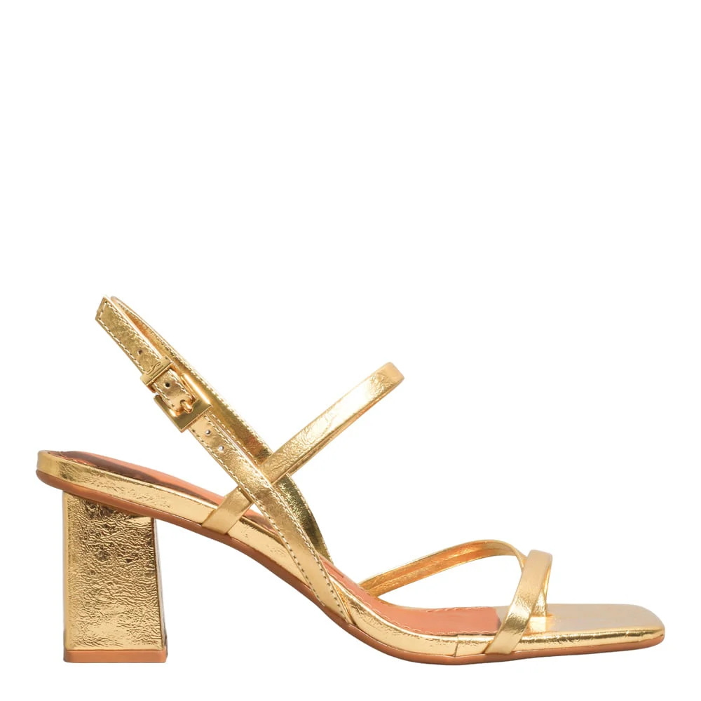 Sandália Metalizado Reflexo Bico Quadrado Dourado - vista 1 de 3